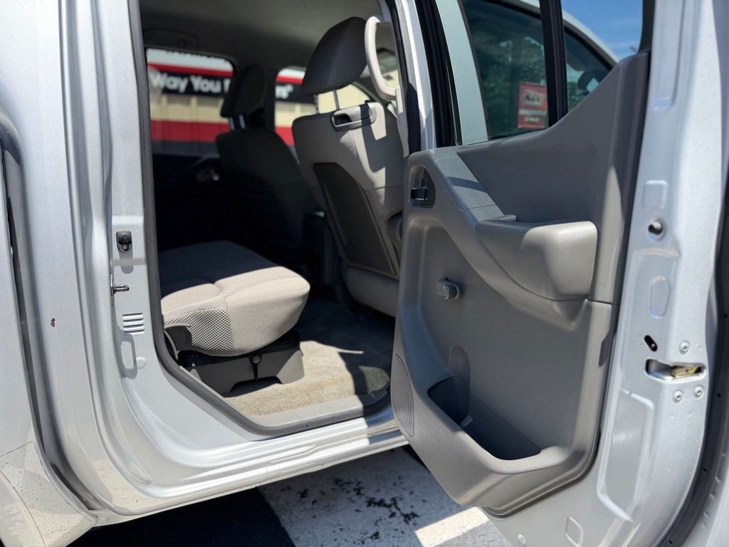 2012 Nissan Frontier S