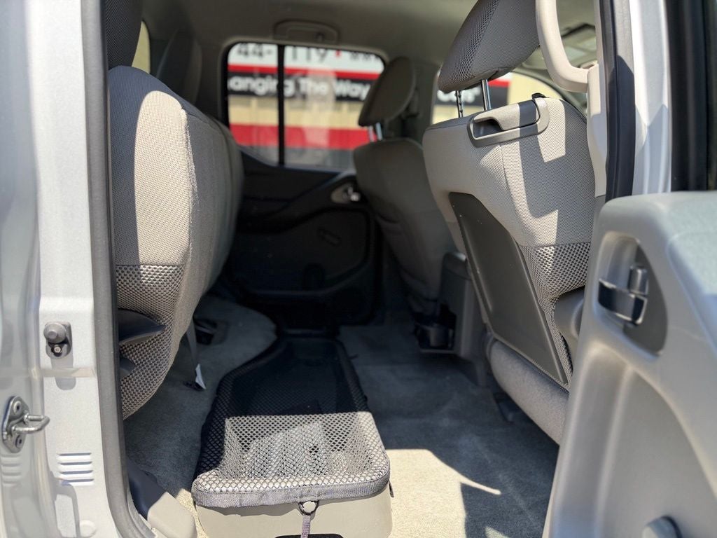 2012 Nissan Frontier S