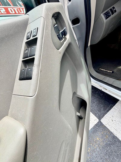 2016 Nissan Frontier SV