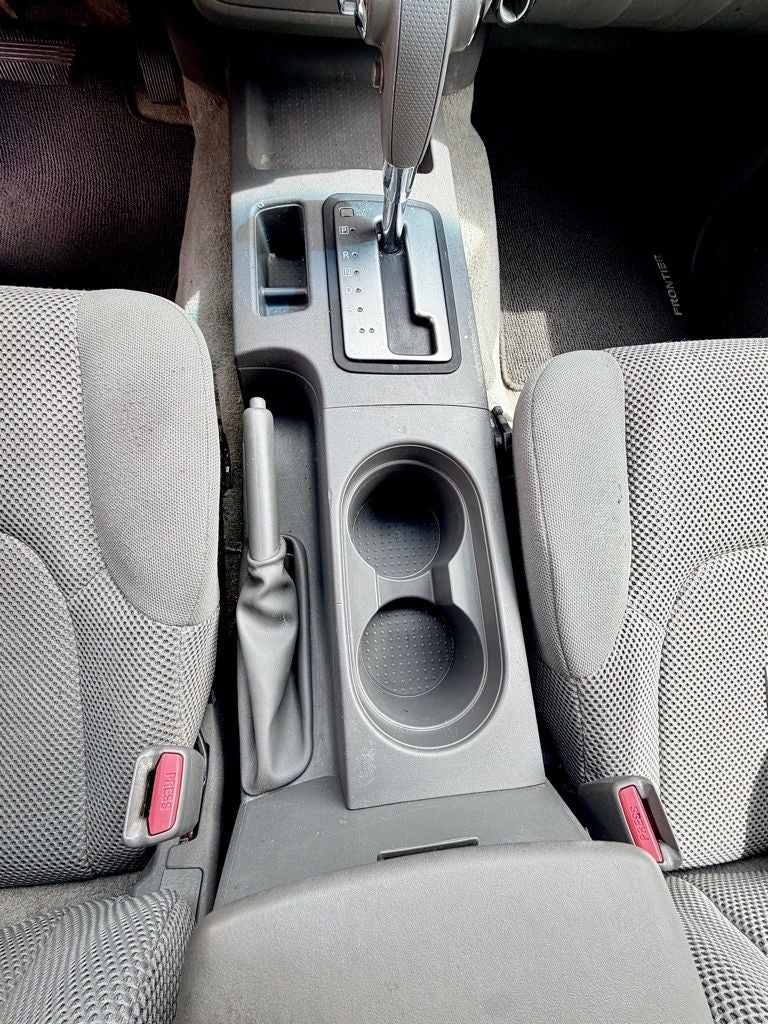 2016 Nissan Frontier SV