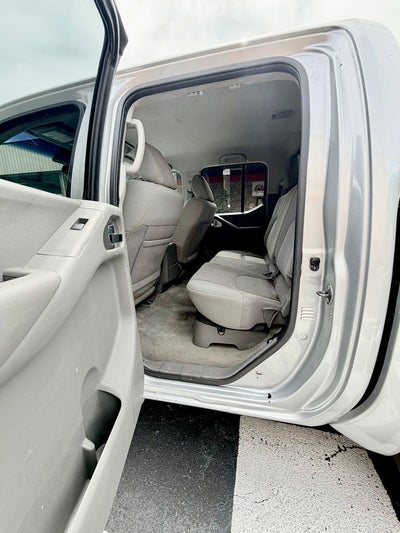 2016 Nissan Frontier SV