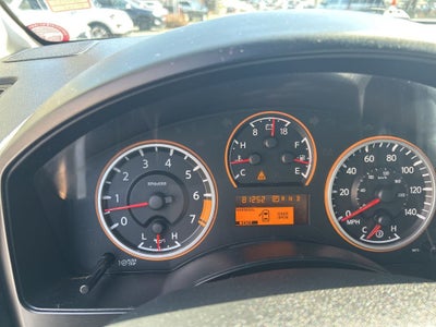 2015 Nissan Titan SV