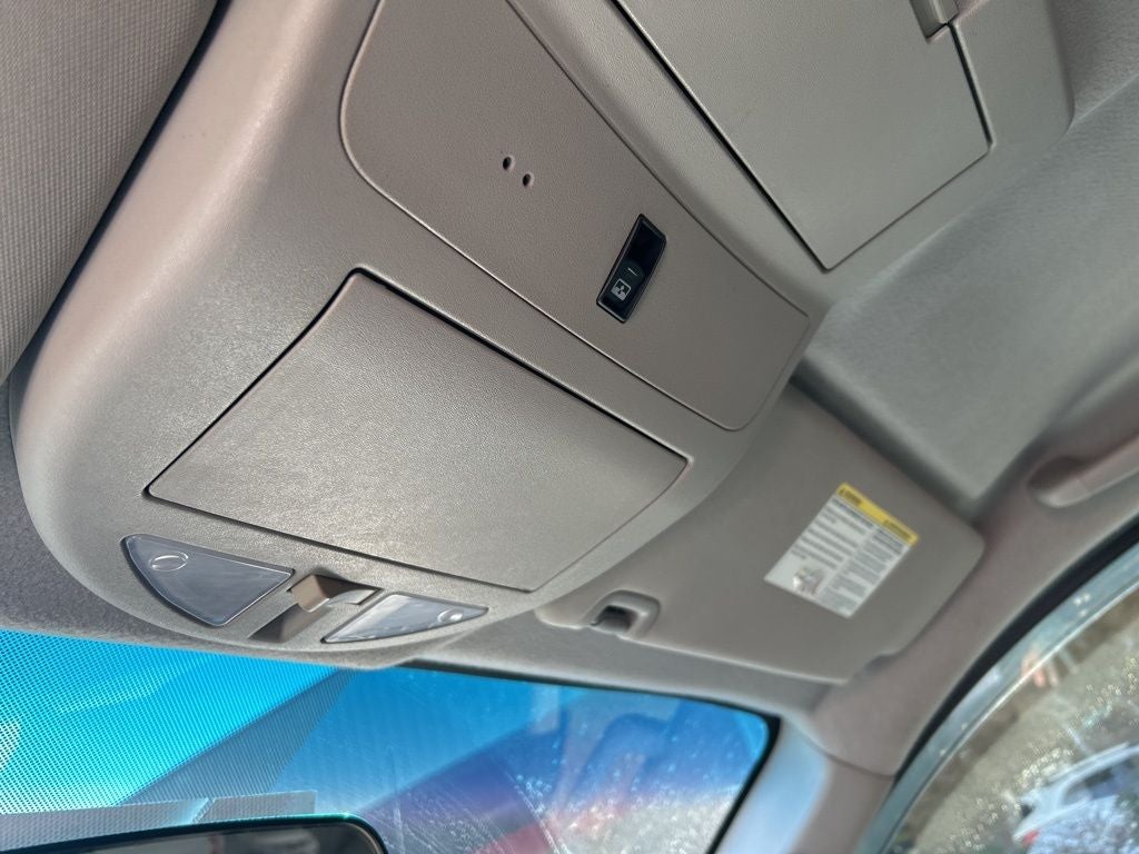 2015 Nissan Titan SV