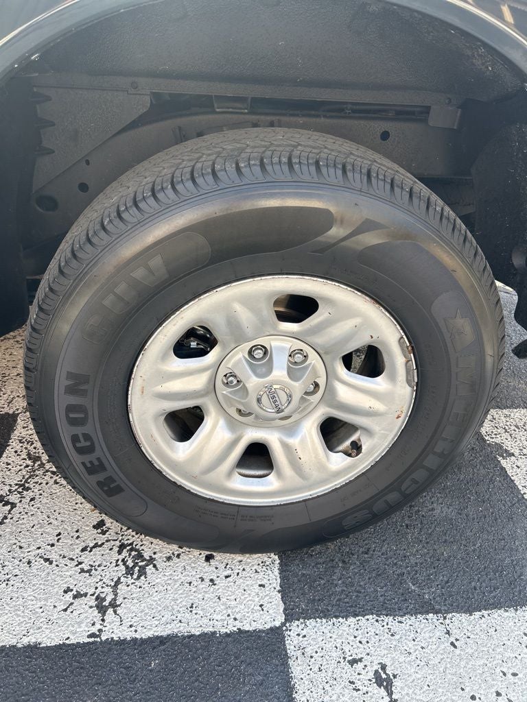 2015 Nissan Titan SV