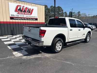 2015 Nissan Titan SV