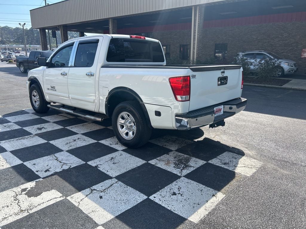 2015 Nissan Titan SV