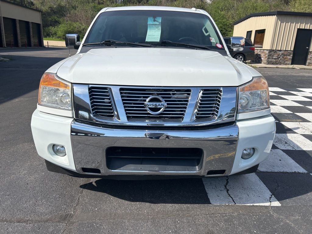 2015 Nissan Titan SV