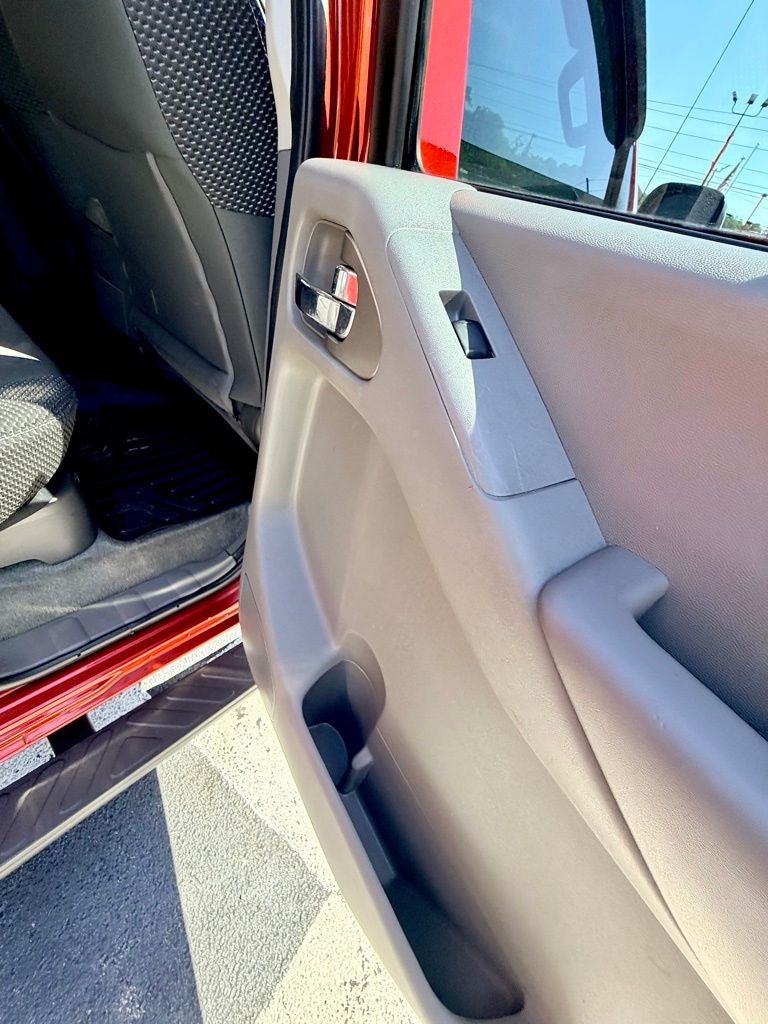 2017 Nissan Frontier Desert Runner