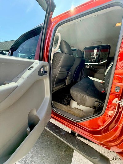 2017 Nissan Frontier Desert Runner