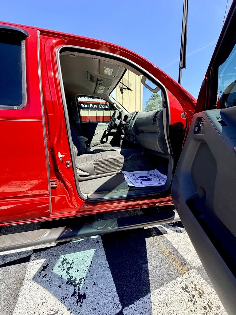 2017 Nissan Frontier Desert Runner