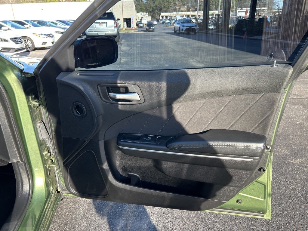 2019 Dodge Charger SXT