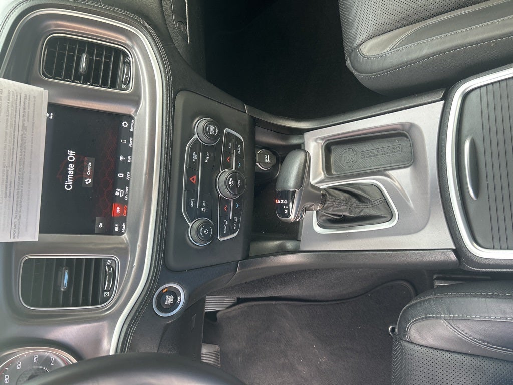 2020 Dodge Charger SXT