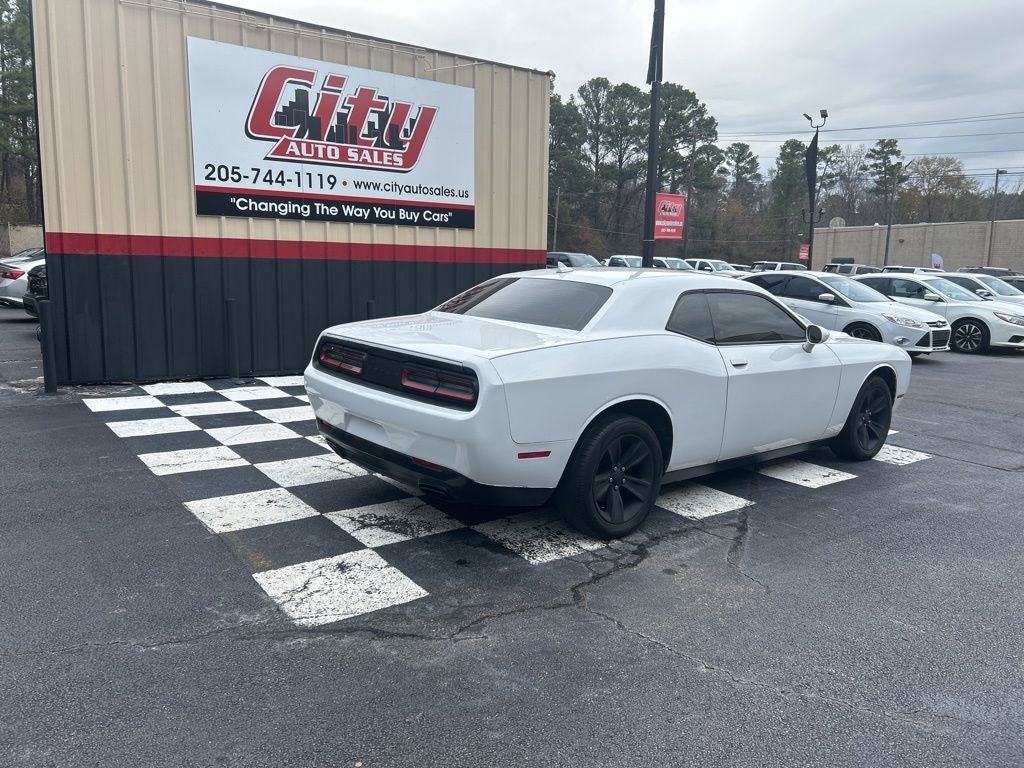 2016 Dodge Challenger SXT