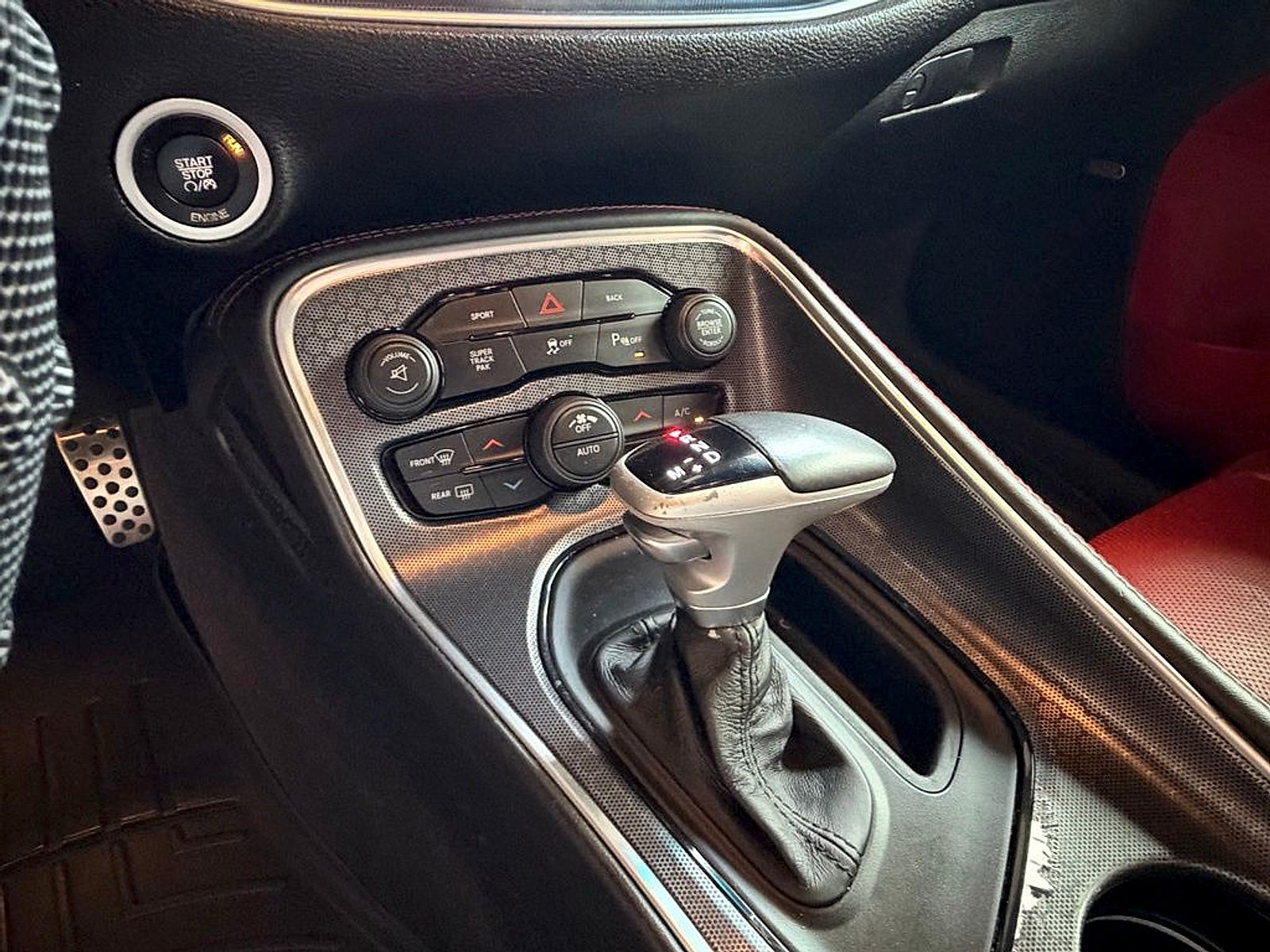 2016 Dodge Challenger R/T Plus