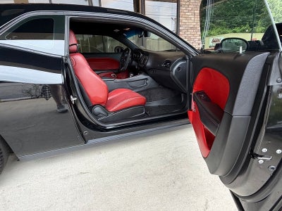 2016 Dodge Challenger R/T Plus