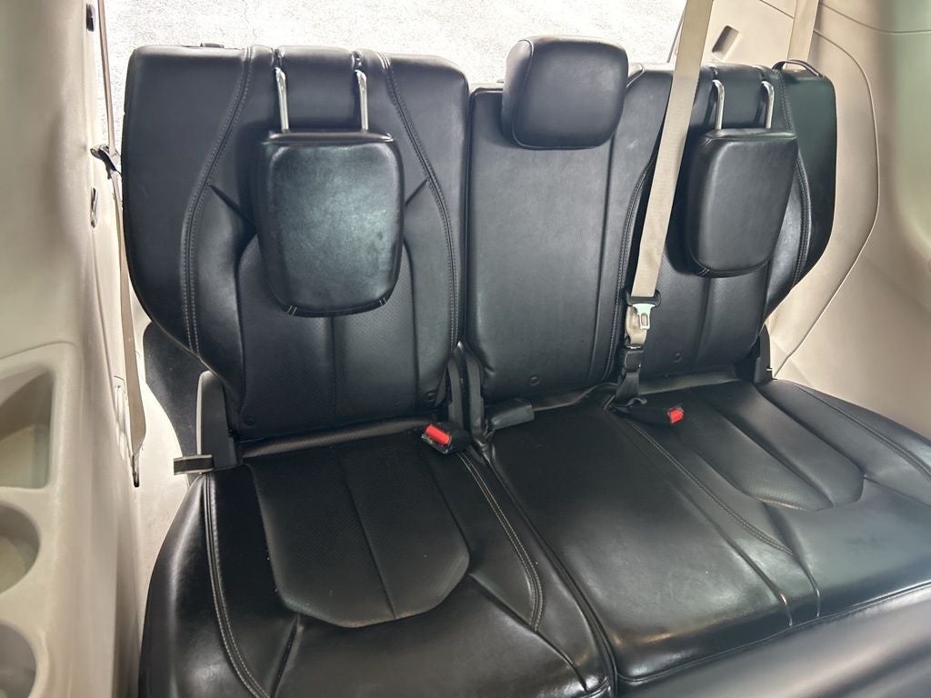 2021 Chrysler Voyager LXI