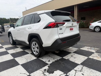 2025 Toyota RAV4 LE