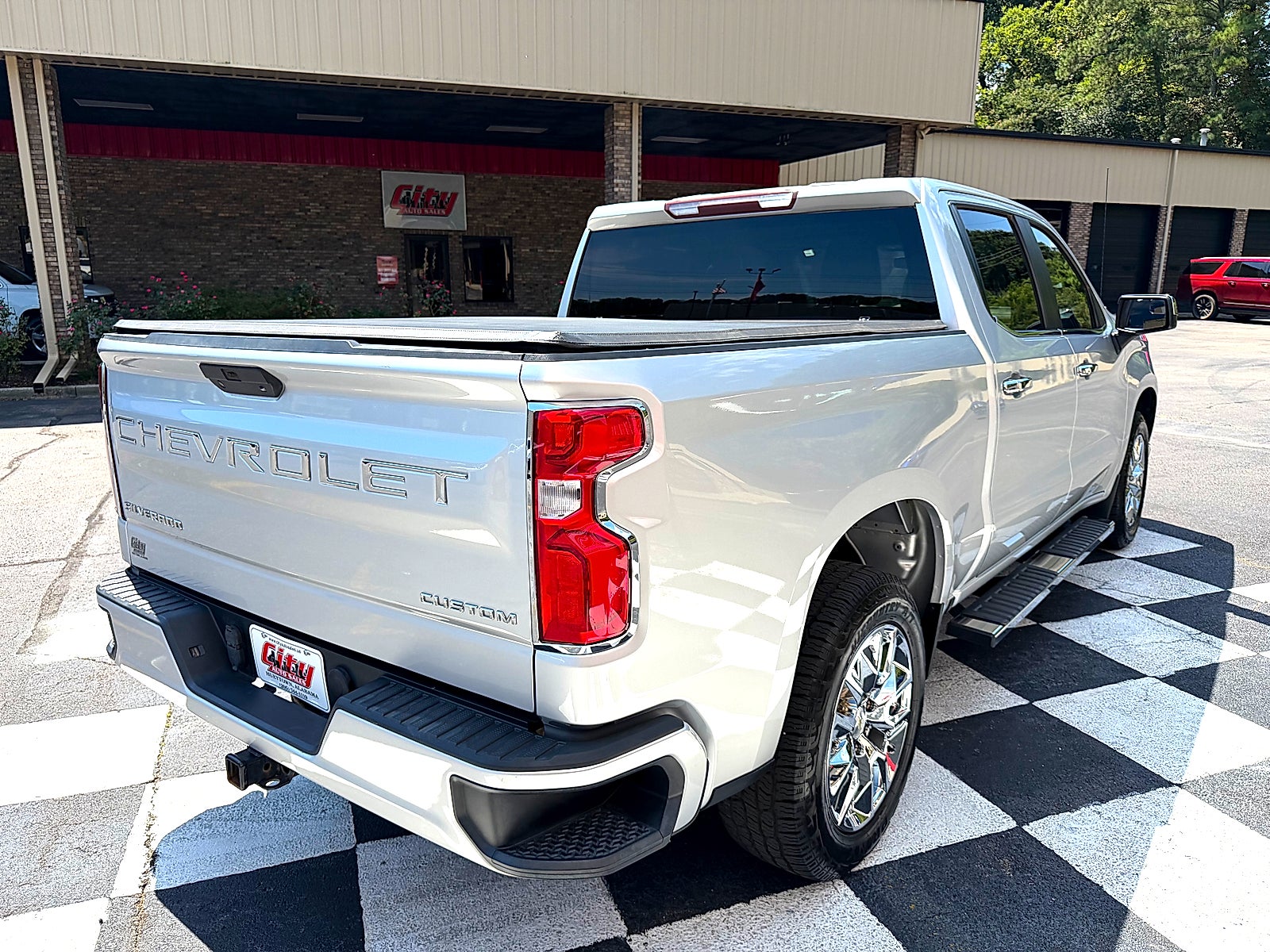 2021 Chevrolet Silverado 1500 Custom