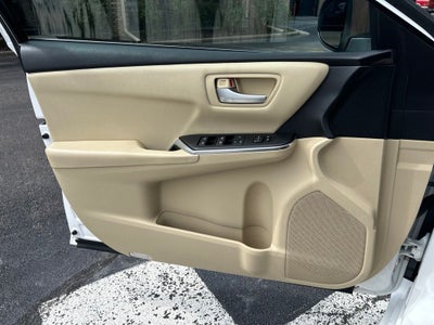 2017 Toyota Camry LE