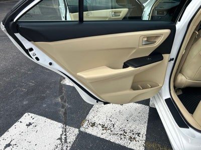 2017 Toyota Camry LE
