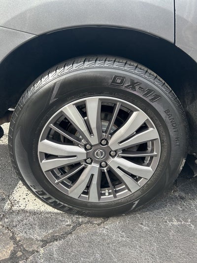 2018 Nissan Pathfinder SV