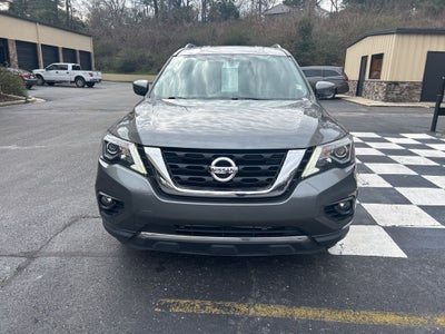 2018 Nissan Pathfinder SV