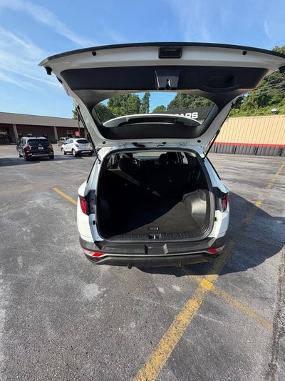 2022 Hyundai Tucson SE