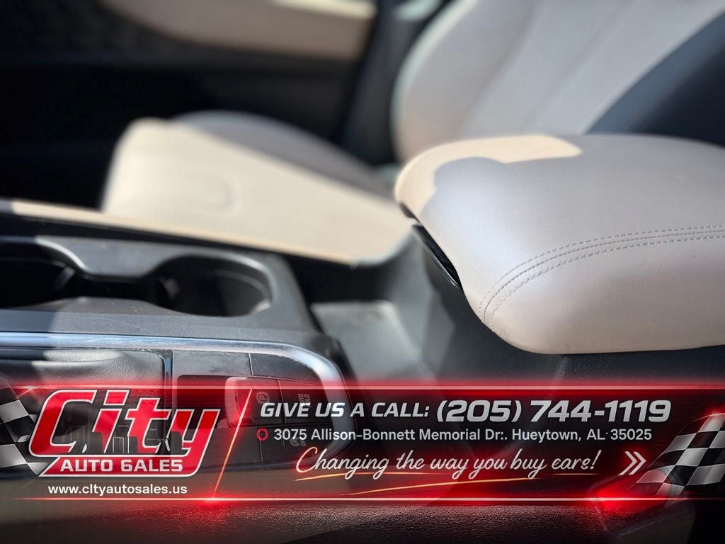 2019 Hyundai Santa Fe SE