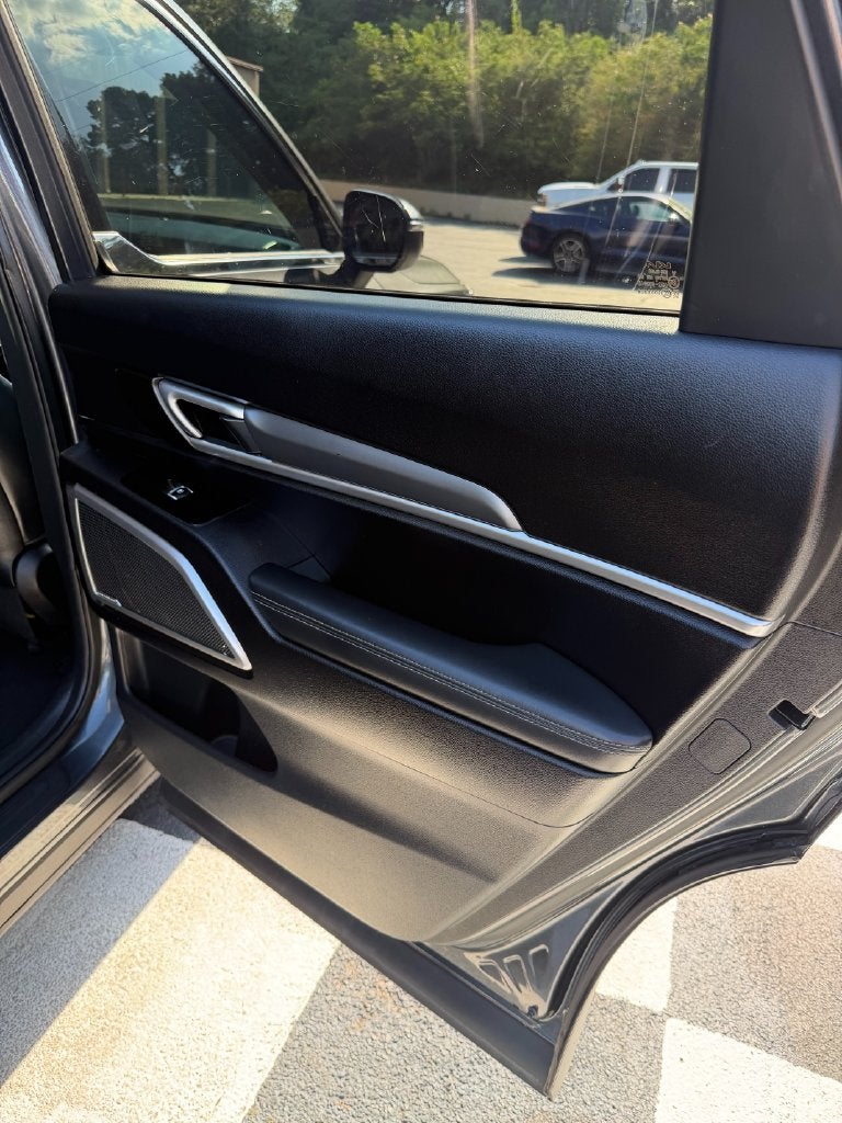 2022 Kia Telluride LX