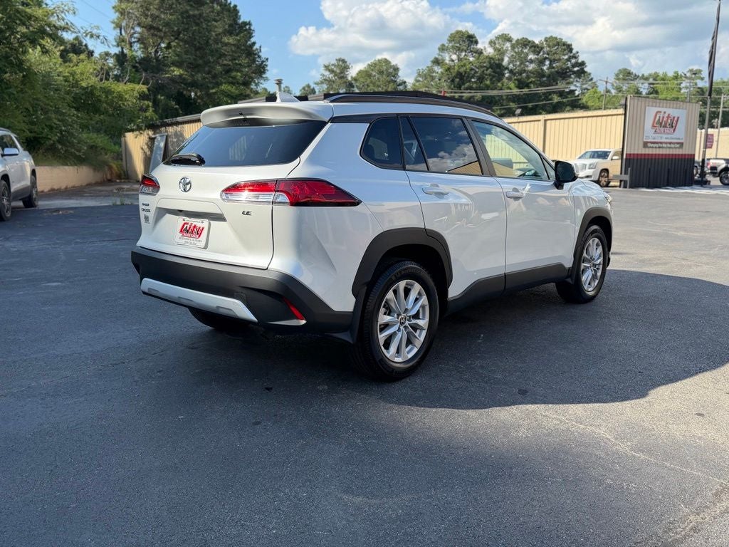 2024 Toyota Corolla Cross LE