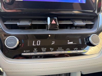 2024 Toyota Corolla Cross LE