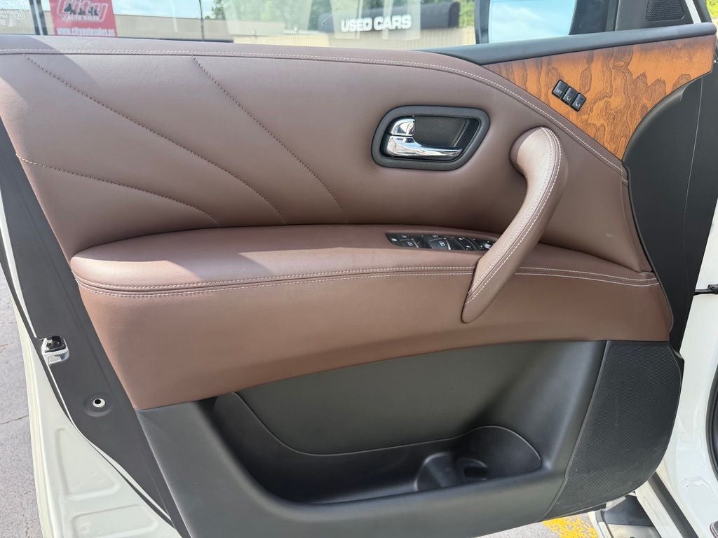 2017 INFINITI QX80 Limited