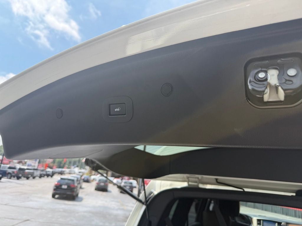 2017 INFINITI QX80 Limited