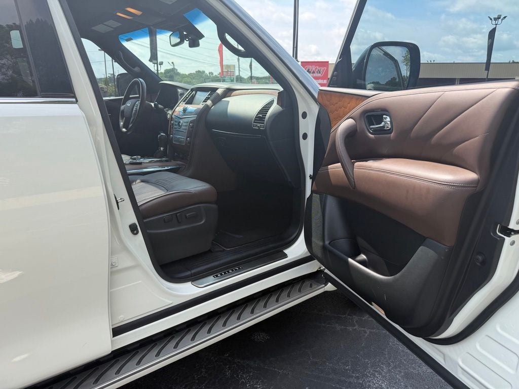 2017 INFINITI QX80 Limited