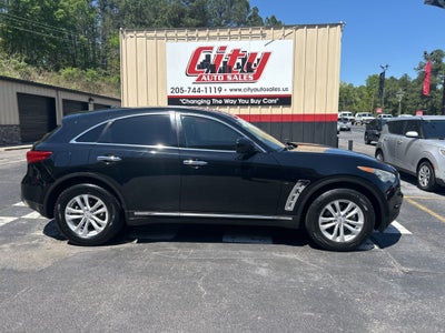 2017 INFINITI QX70 Base