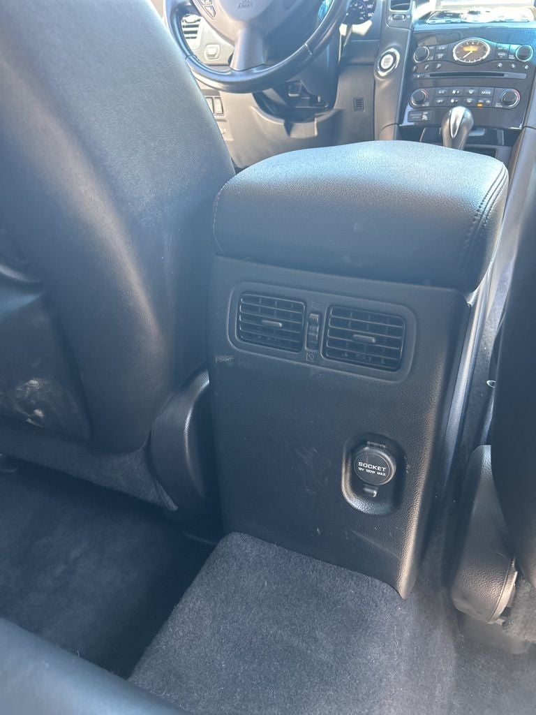 2017 INFINITI QX70 Base