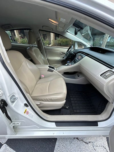 2012 Toyota Prius Five