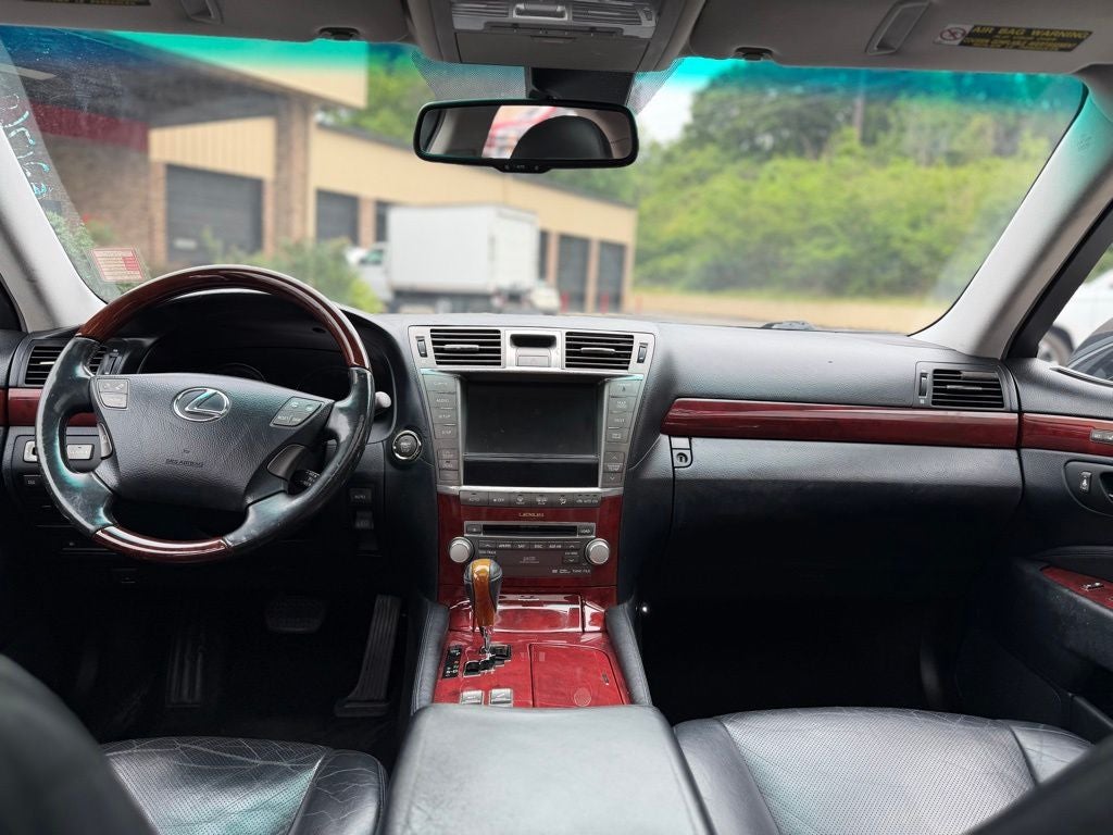 2010 Lexus LS 460