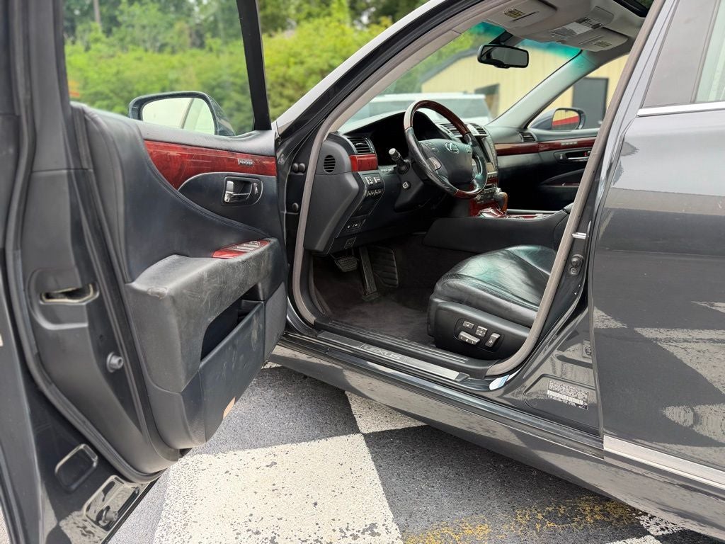 2010 Lexus LS 460