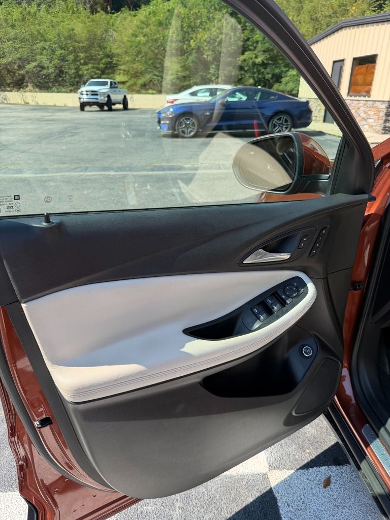 2020 Buick Encore GX Essence