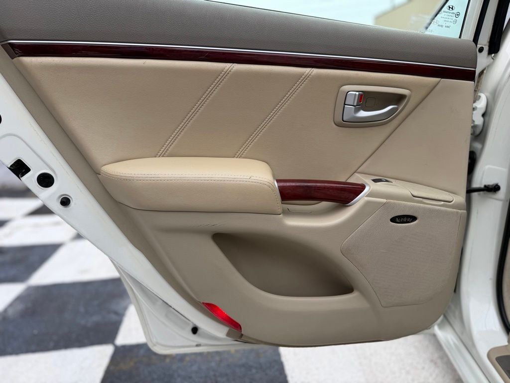 2007 Hyundai Azera Base